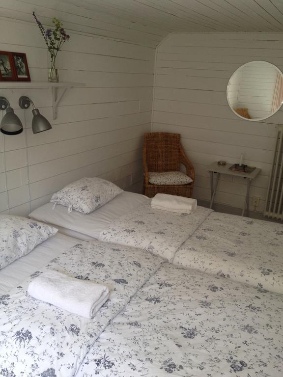 拉霍尔姆Saebyholms Gard住宿加早餐旅馆 客房 照片